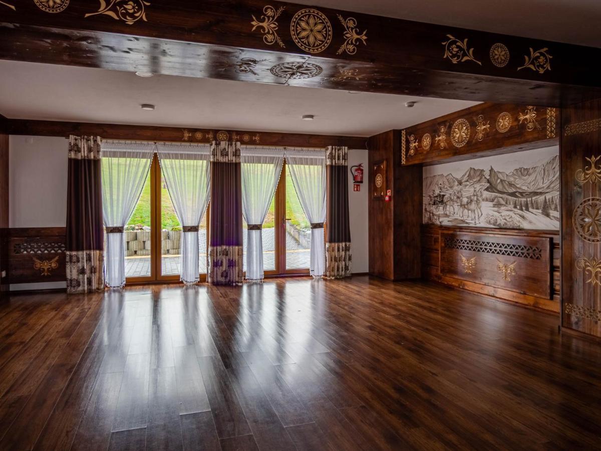 Tarasowka Hotel Ciche Małe Екстериор снимка