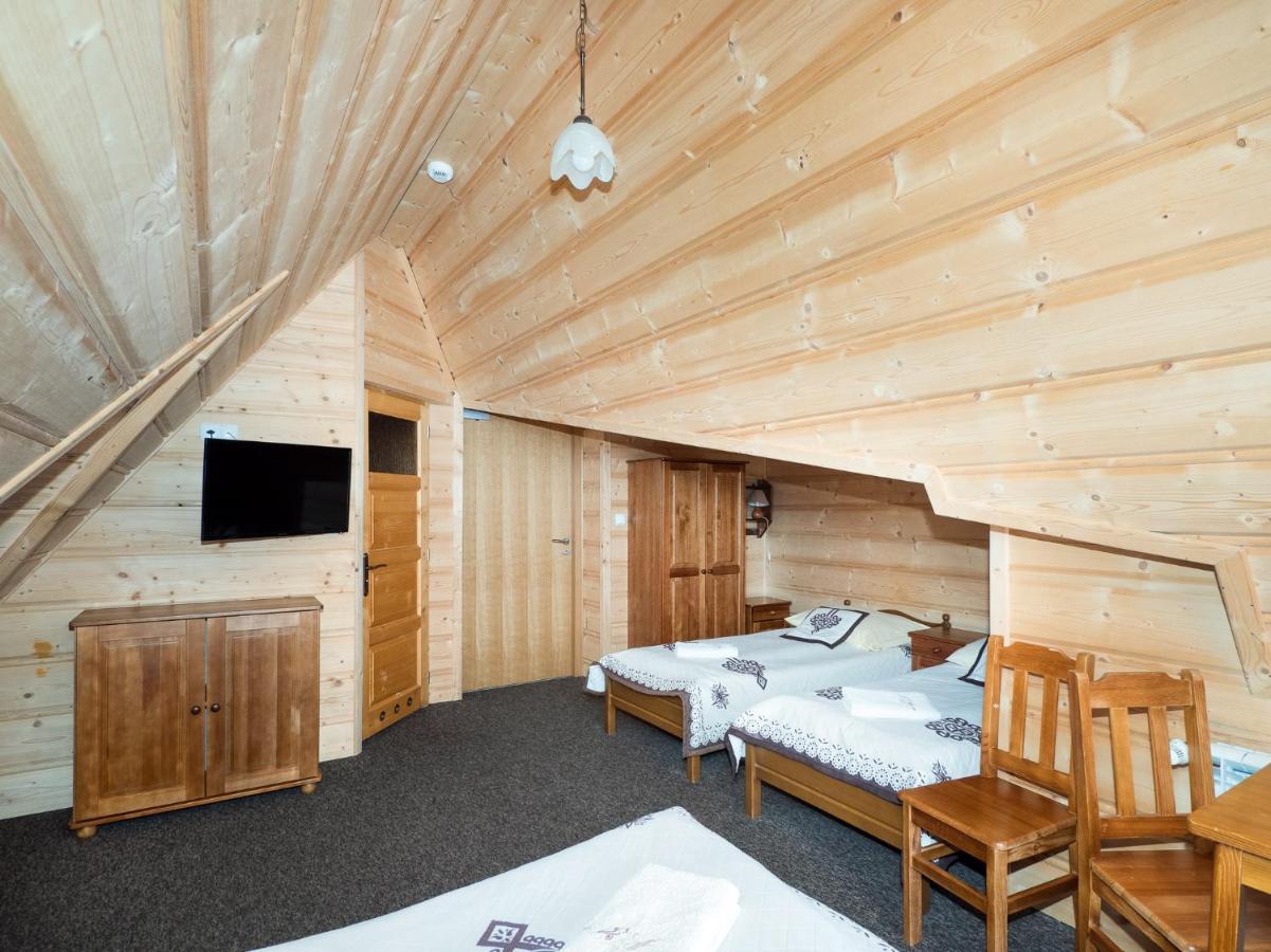 Tarasowka Hotel Ciche Małe Екстериор снимка