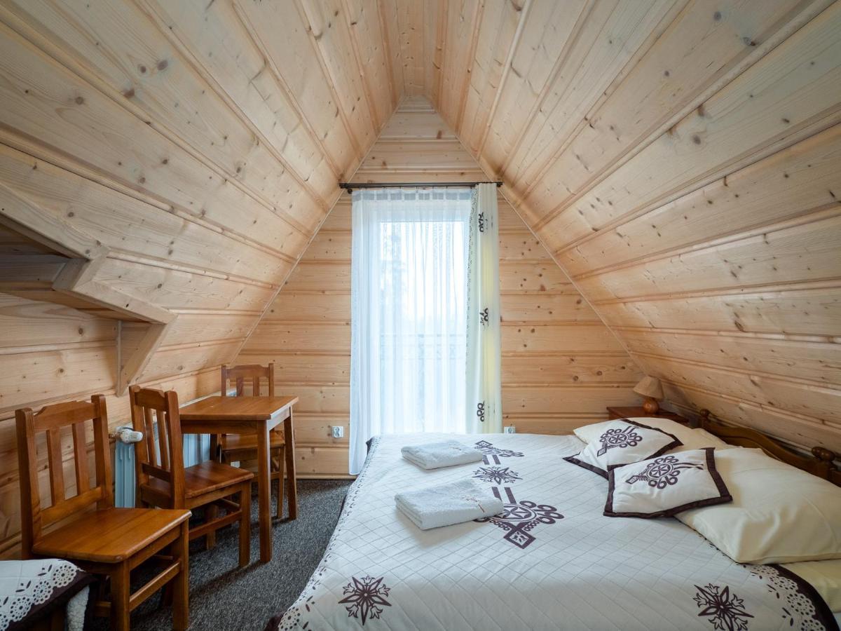 Tarasowka Hotel Ciche Małe Екстериор снимка