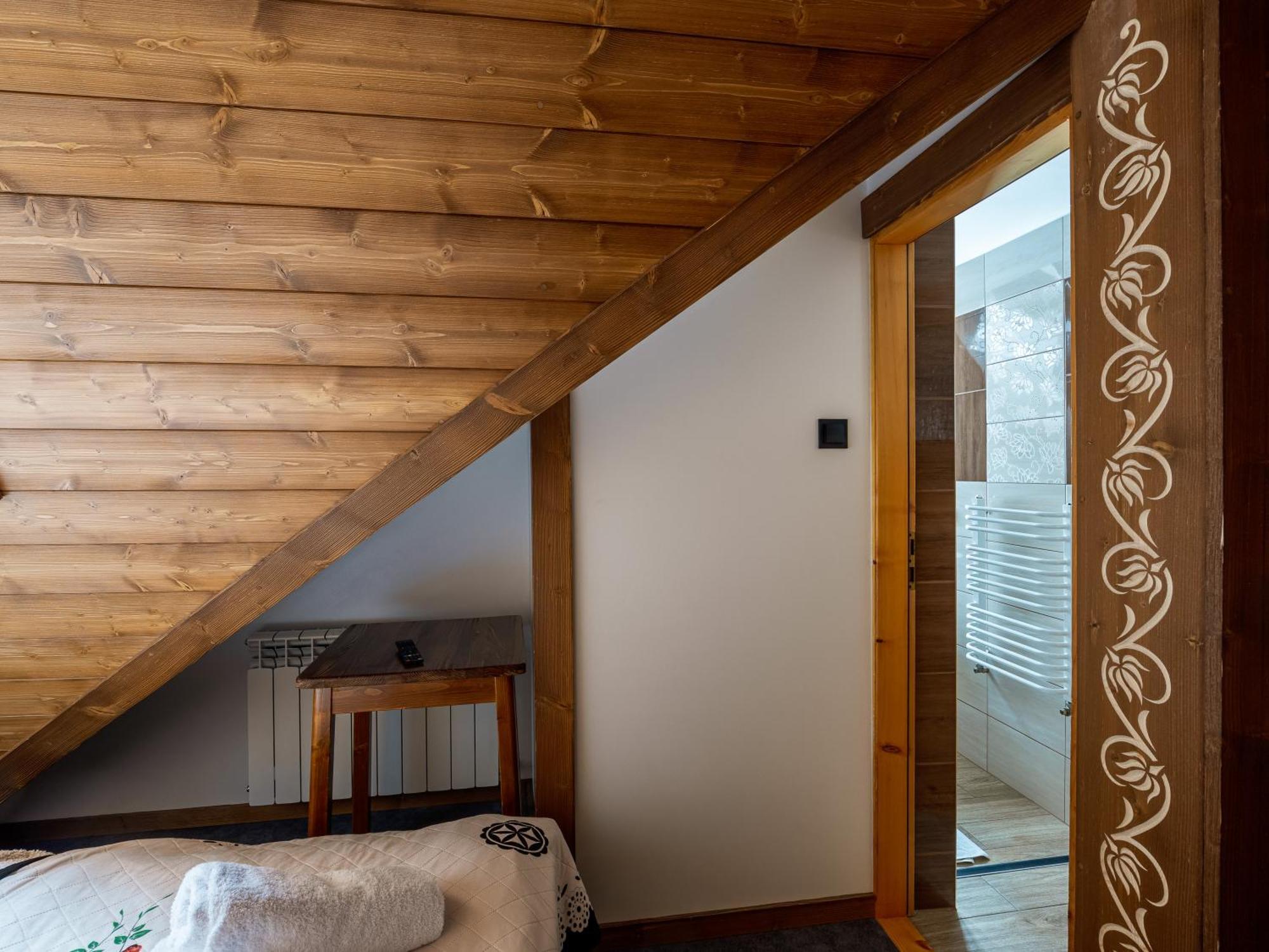 Tarasowka Hotel Ciche Małe Екстериор снимка