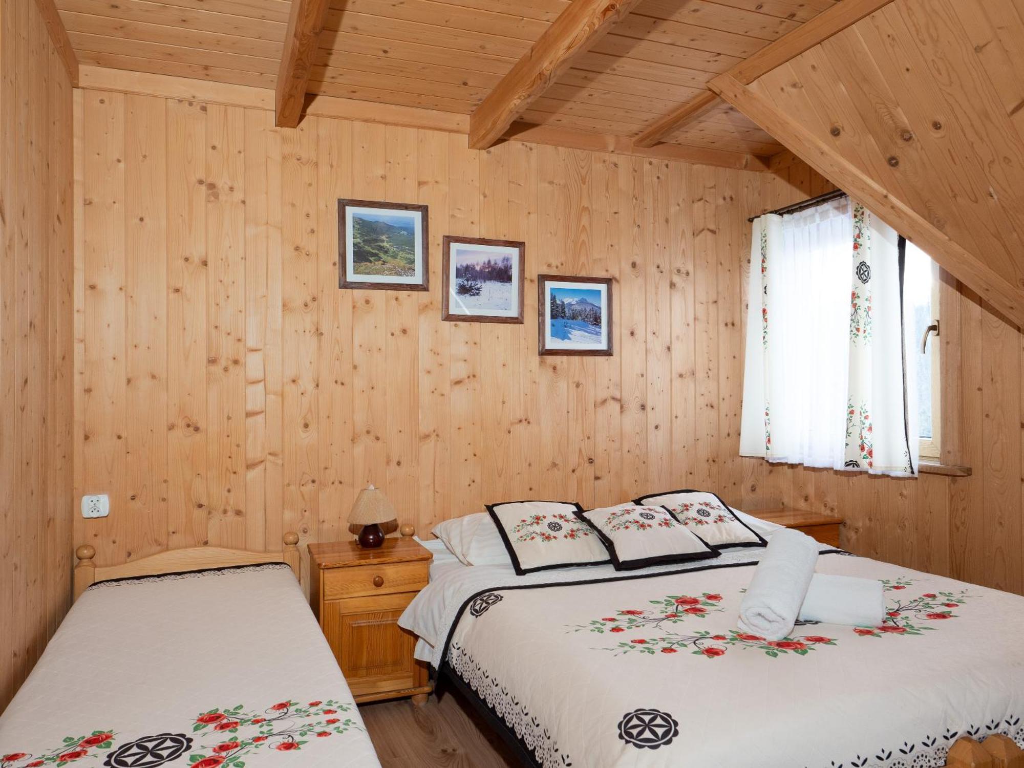 Tarasowka Hotel Ciche Małe Екстериор снимка